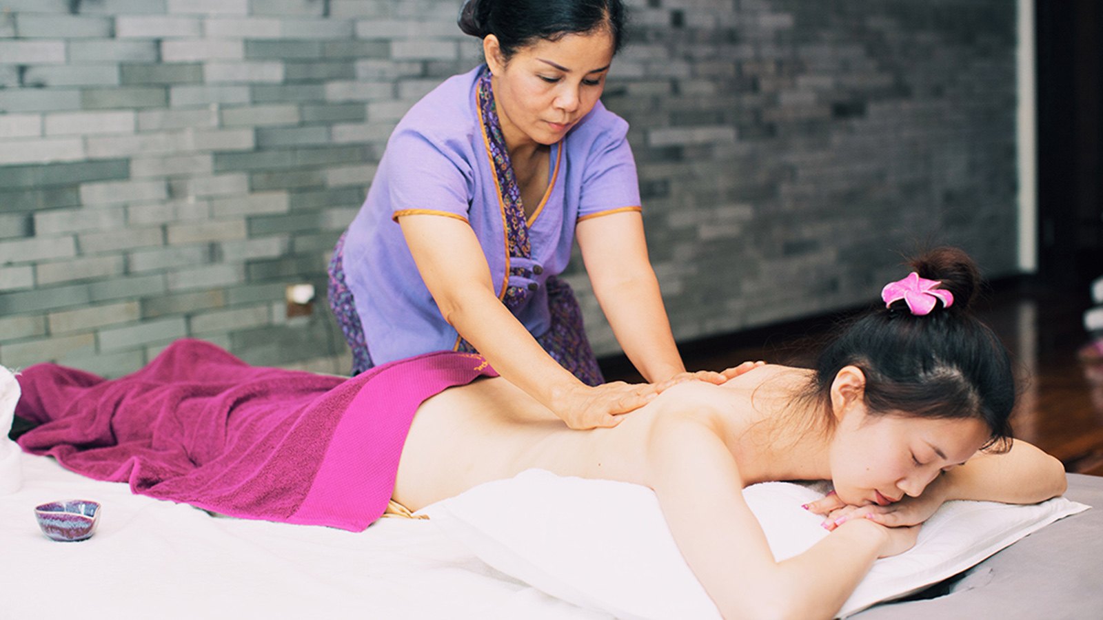 Step into the Orchid Massage and know about the original Thai Massage. 